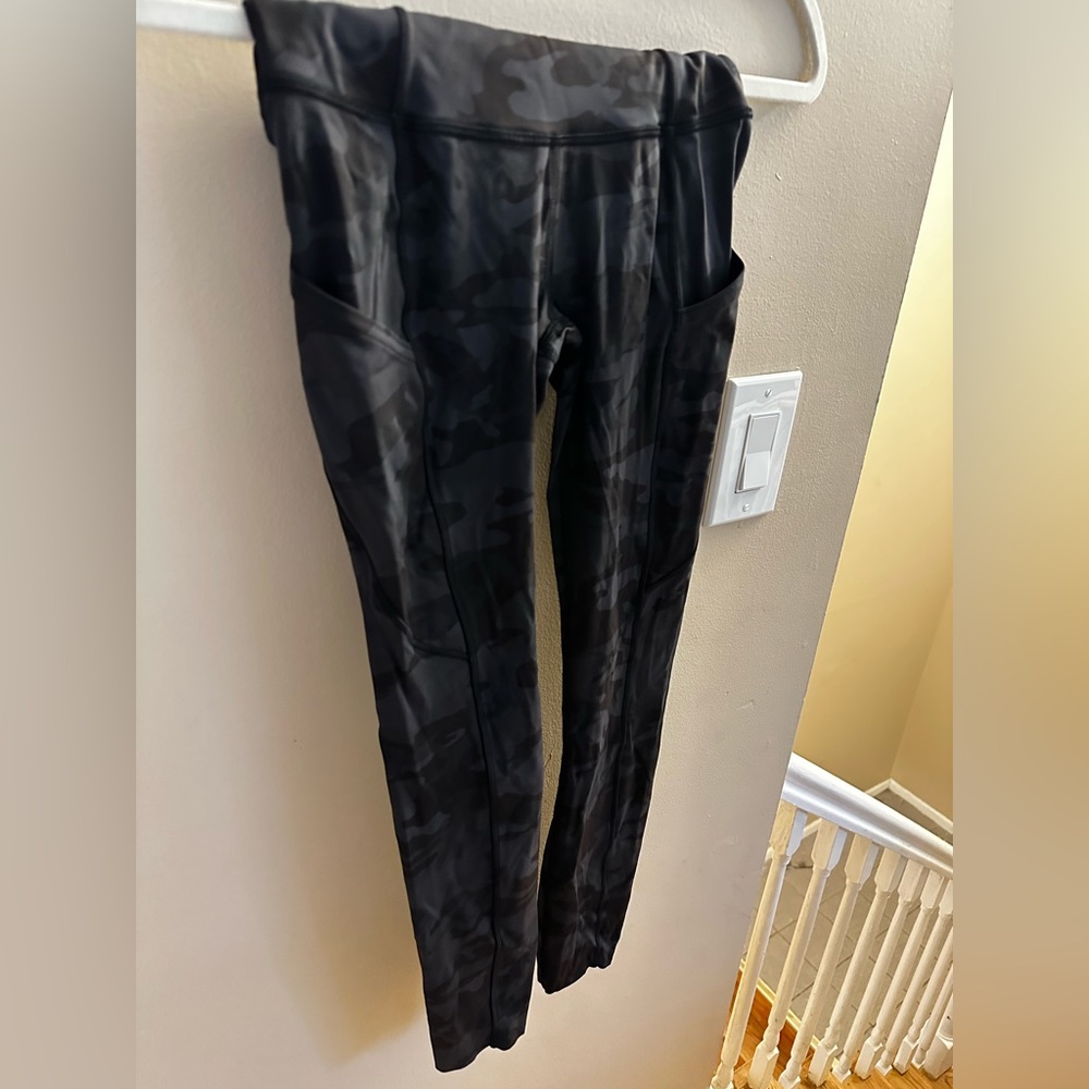Lululemon leggings 25in